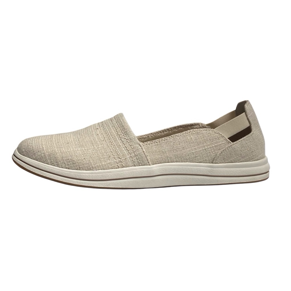 Clarks Cloudsteppers Breeze Step II Slip-On Sneakers - Picture 11 of 14
